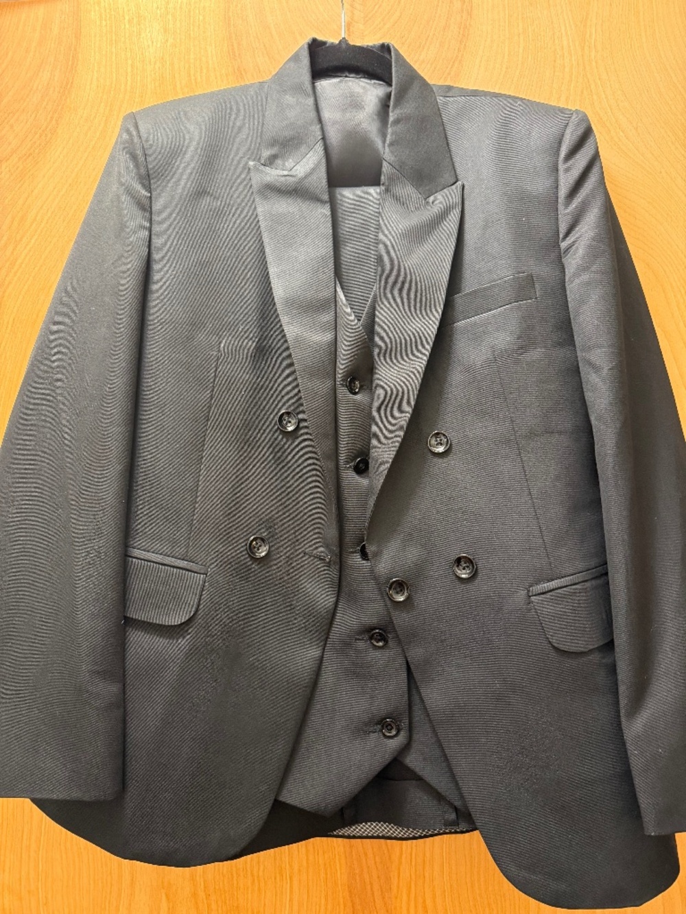 Suit
